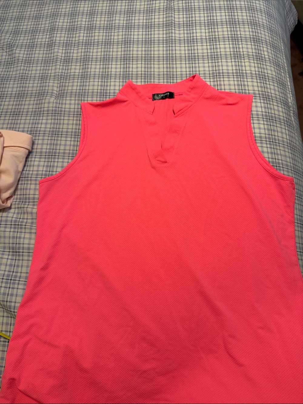 Sleeveless Mock Neck Tank in Neon Pink - Unbranded
